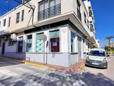 Local comercial en venta en Calle San Pedro