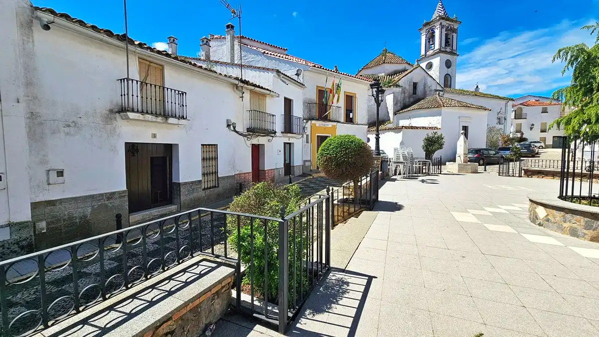 Vista exterior de Casa o xalet en venda en Los Marines amb Terrassa i Traster