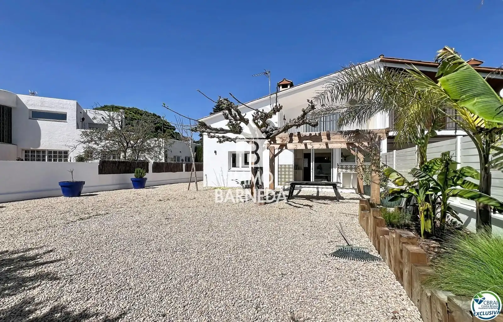 Vista exterior de Casa o chalet en venta en Empuriabrava con Aire acondicionado, Calefacción y Jardín privado