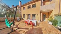 Terrassa de Casa adosada en venda en El Molar (Madrid) amb Calefacció, Jardí privat i Terrassa