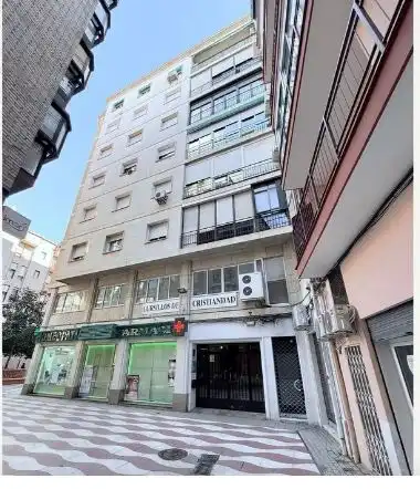 Appartamento con ascensore in vendita a Centro, imagen 2