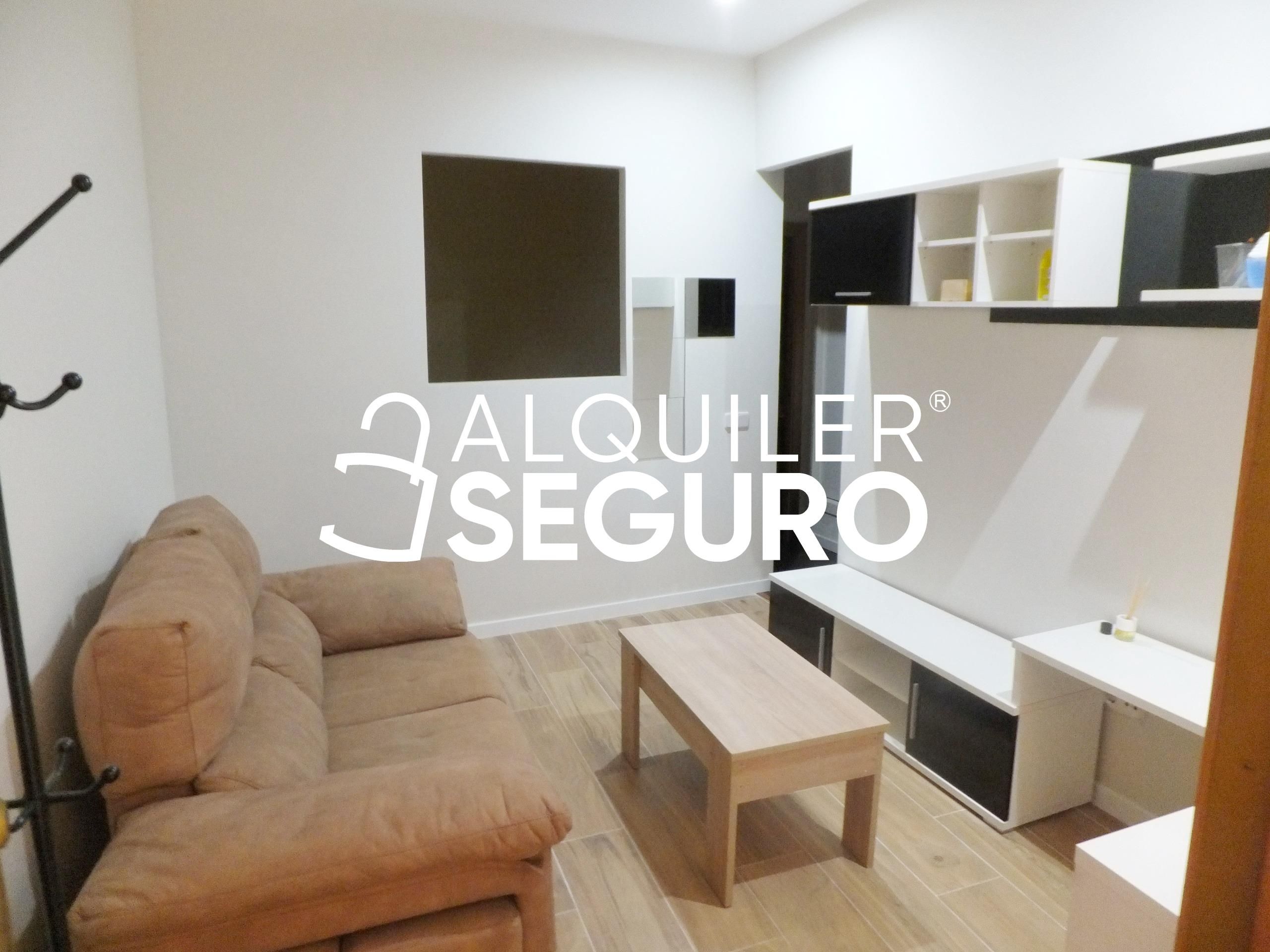 Flat to rent in Madre Regina, Robledo de Chavela
