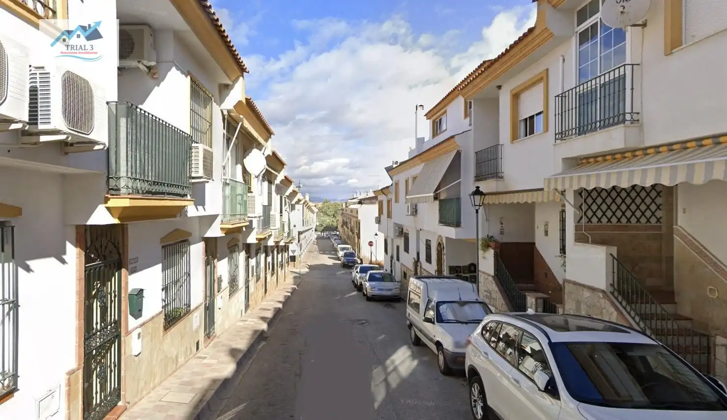 Adossat amb terrassa en venda a Calle OCEANO INDICO