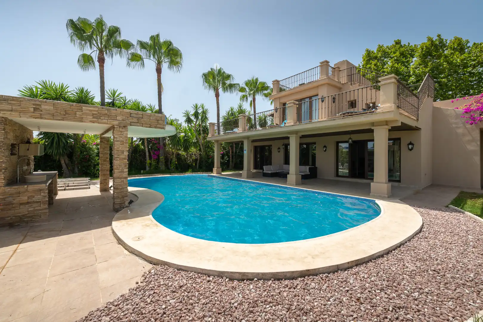Casa con piscina en venta en Milla de Oro, imagen 8