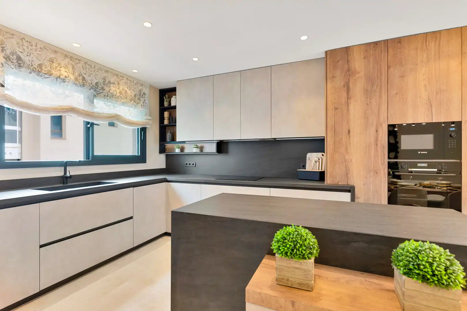Kitchen of Attic for sale in Marbella  with Air Conditioner, Terrace and Furnished