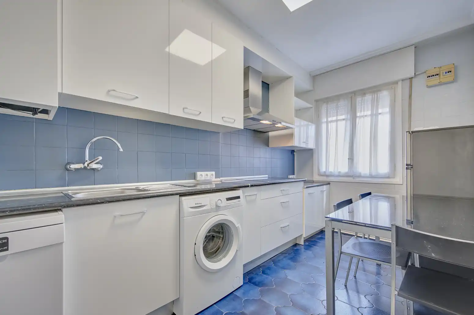 Kitchen of Flat for sale in  Pamplona / Iruña  with Heating and Parquet flooring