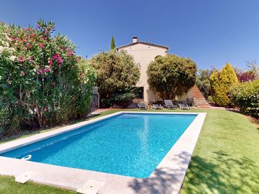 Maison avec piscine à vendre à Milán