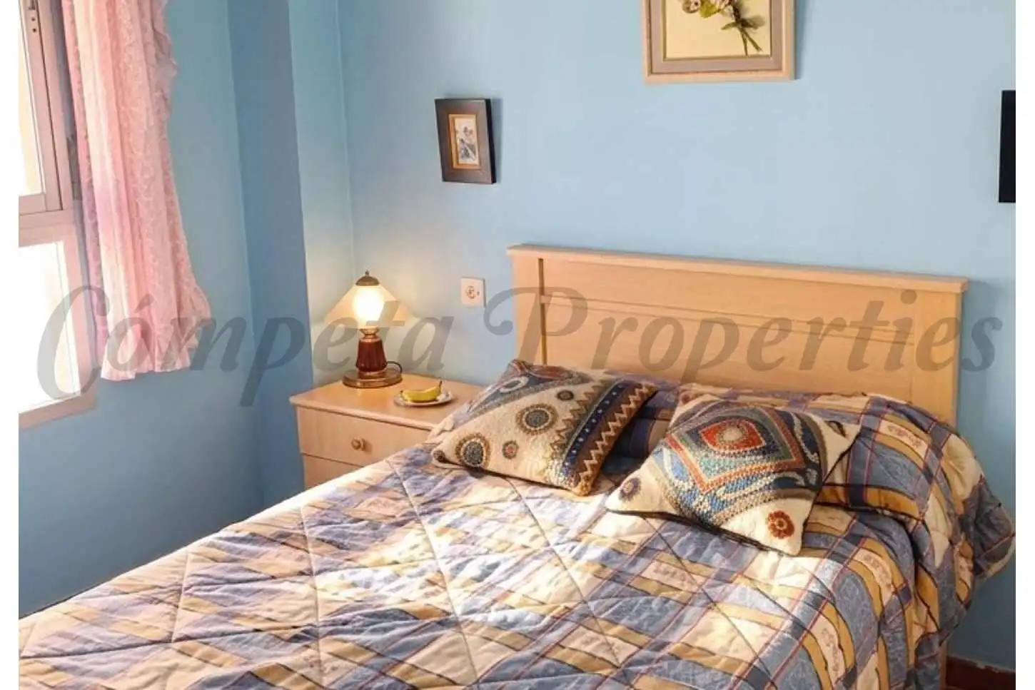 Habitación de Apartamento en venta en Nerja con Amueblado y Balcón