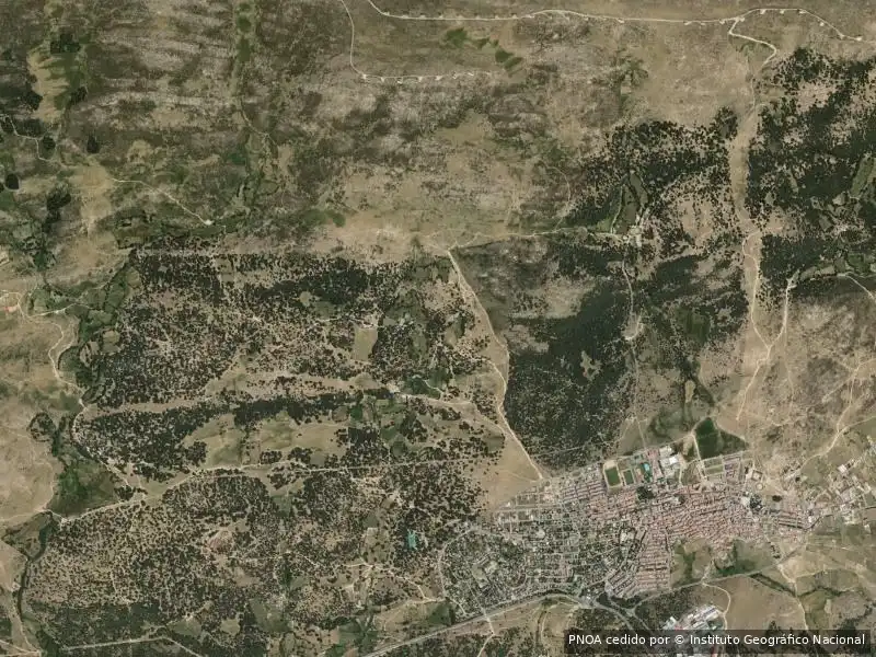 Appartamento in vendita a Las Navas del Marqués, imagen 3