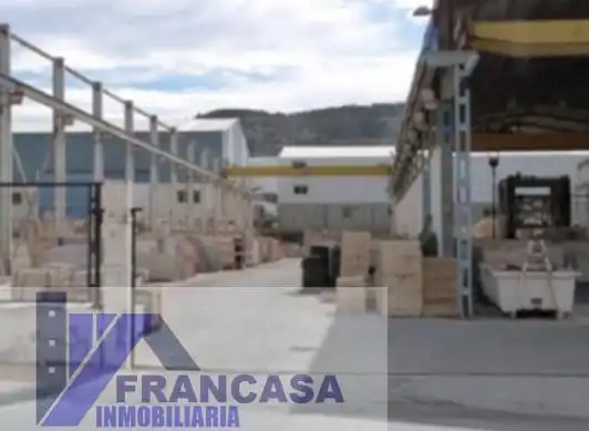 Nau industrial en venda a Macael