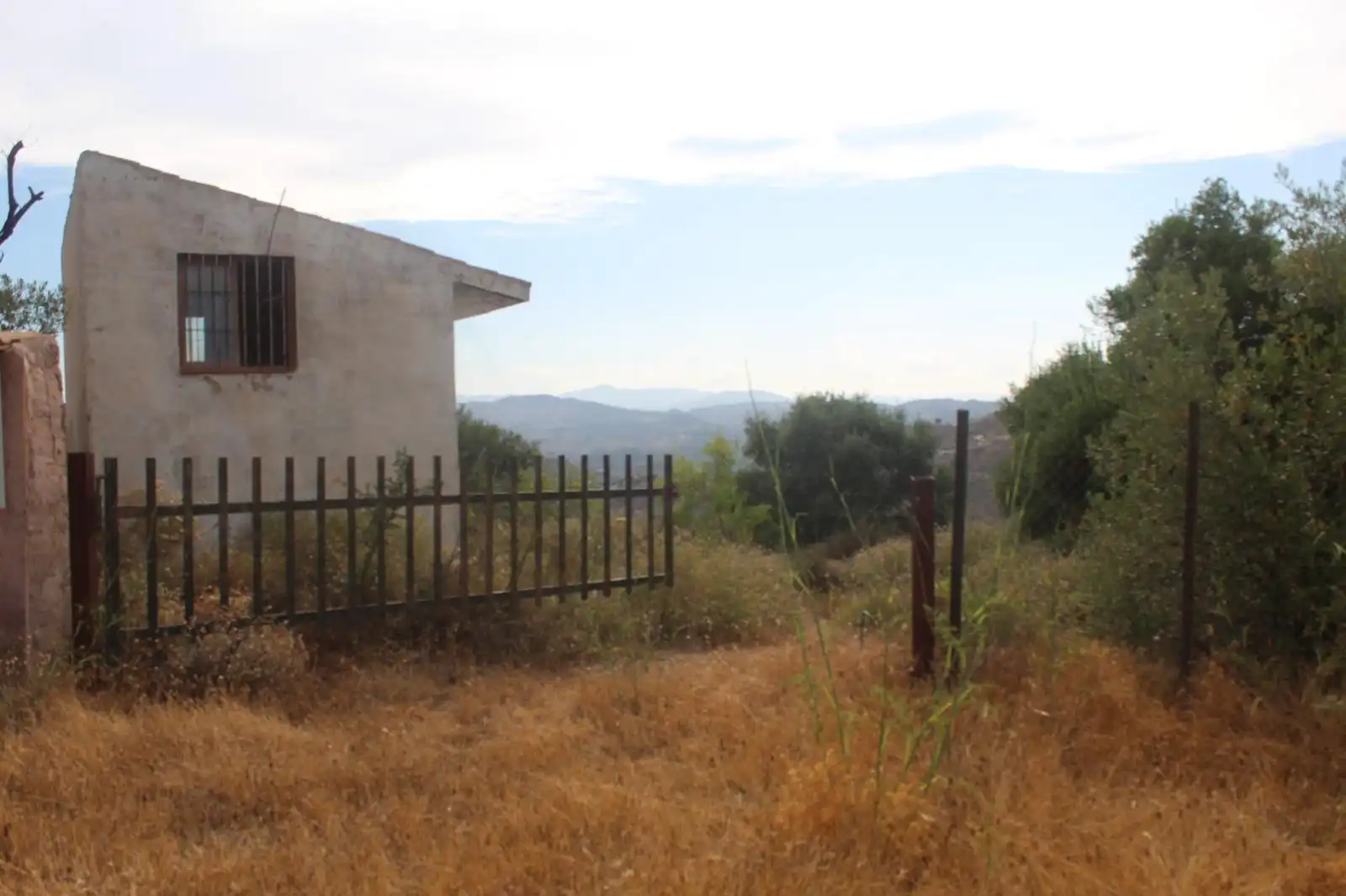 Finca rústica en venda en Almogía