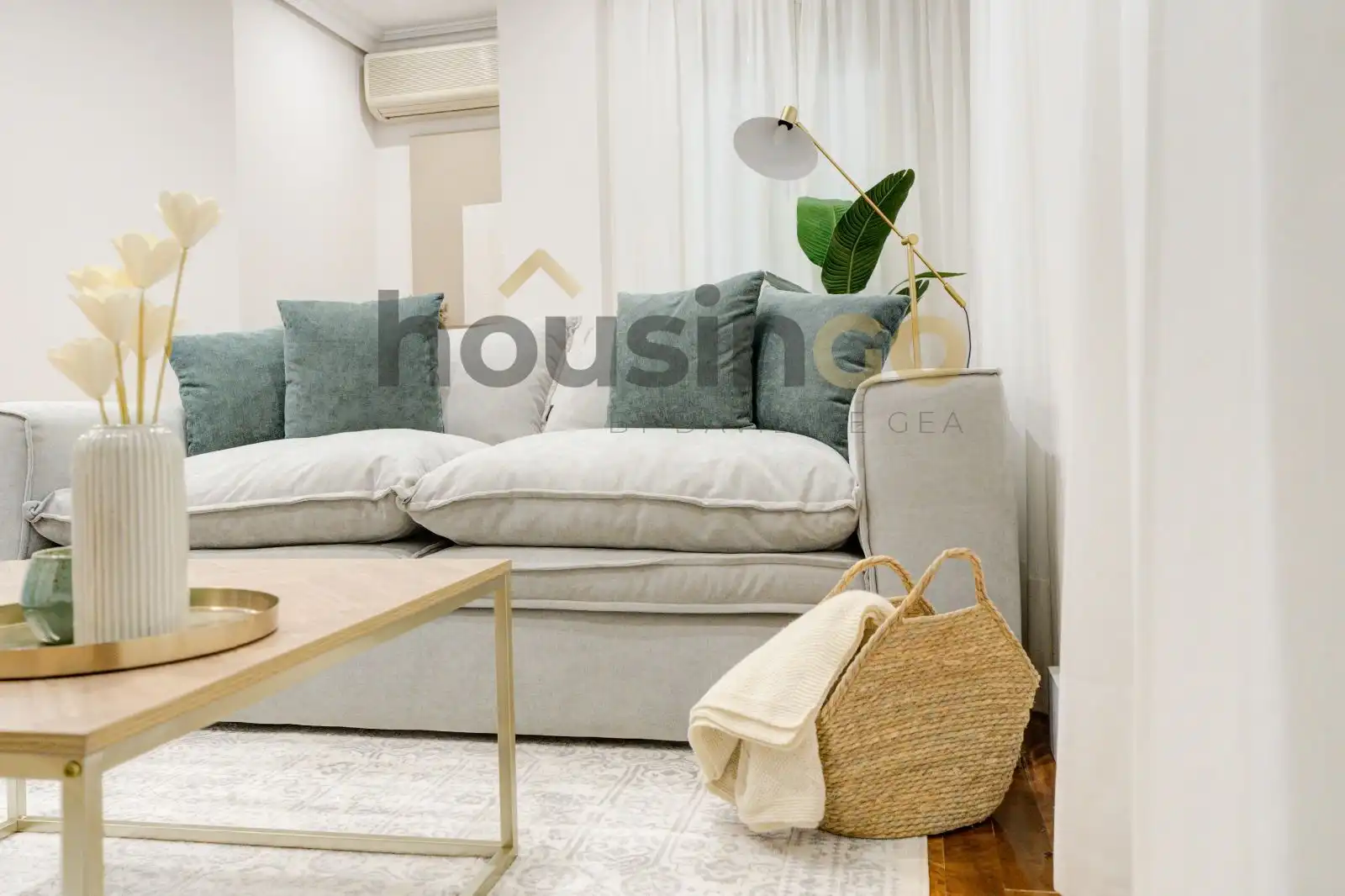 Sala de estar de Piso en venta en Madrid con Aire acondicionado, Calefacción y Amueblado