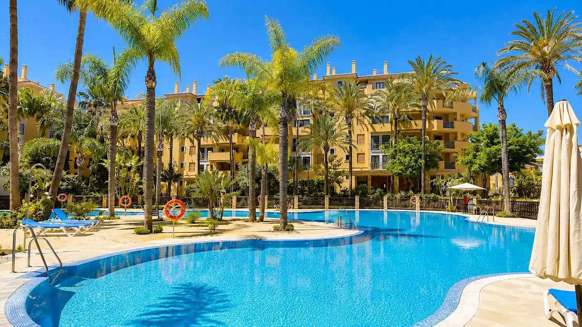 Flat with lift for sale in San Pedro de Alcántara