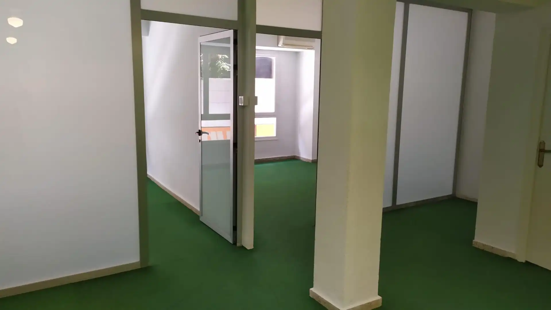 Local comercial en alquiler en Plaza de Toros - Avenida Chapí - Trinquete, imagen 6