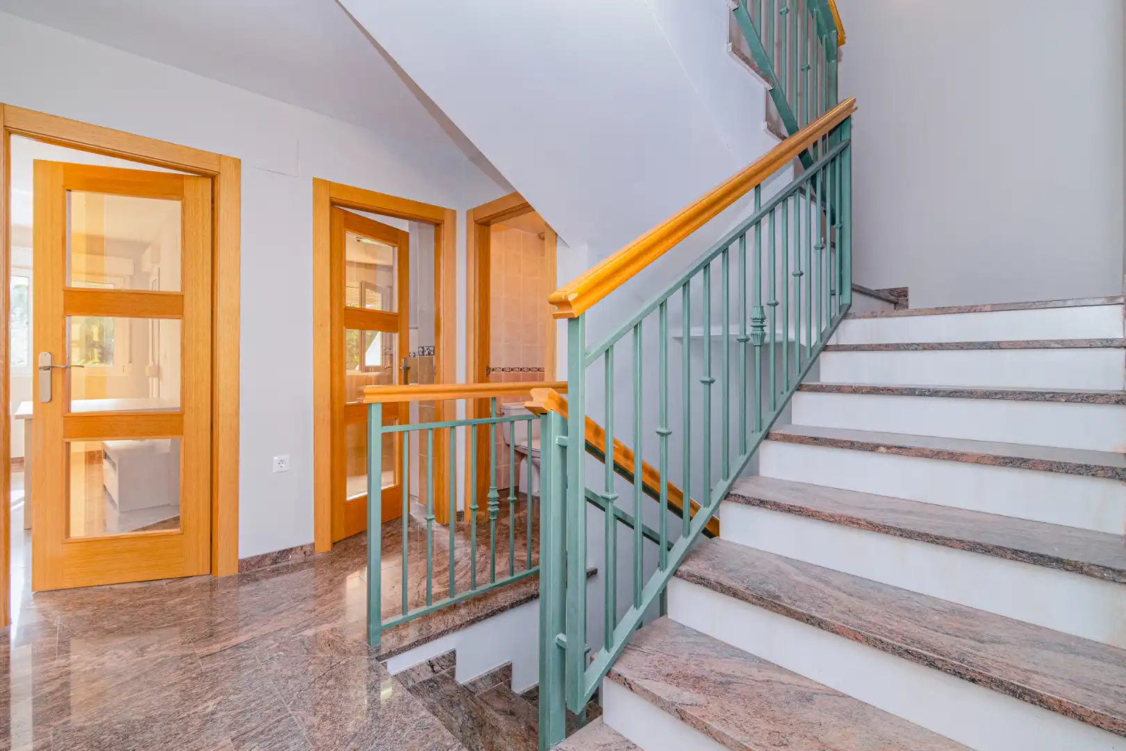 Casa bifamiliare con terrazza in vendita a Calle Río Monachil 7, imagen 6