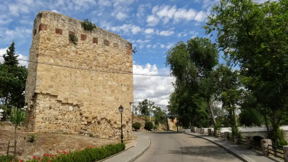 Vista exterior de Casa o chalet en venta en Talamanca de Jarama con Calefacción y Internet