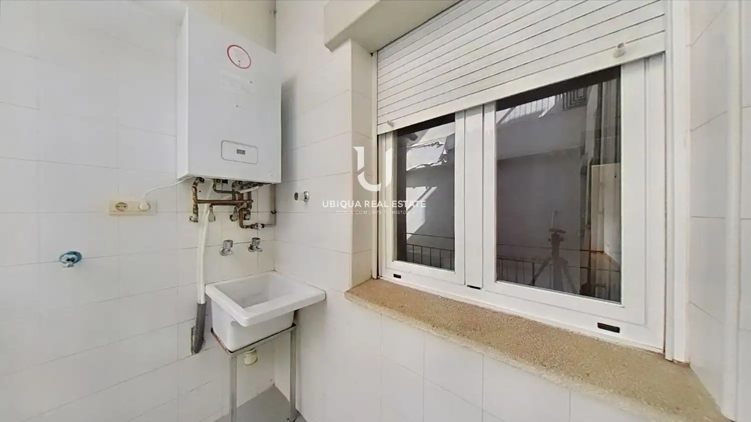 Terraza de Piso en venta en Barcelona con Calefacción, Piscina y Piscina comunitaria