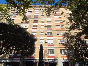 Pis amb ascensor en venda a Carrer de la Selva de Mar