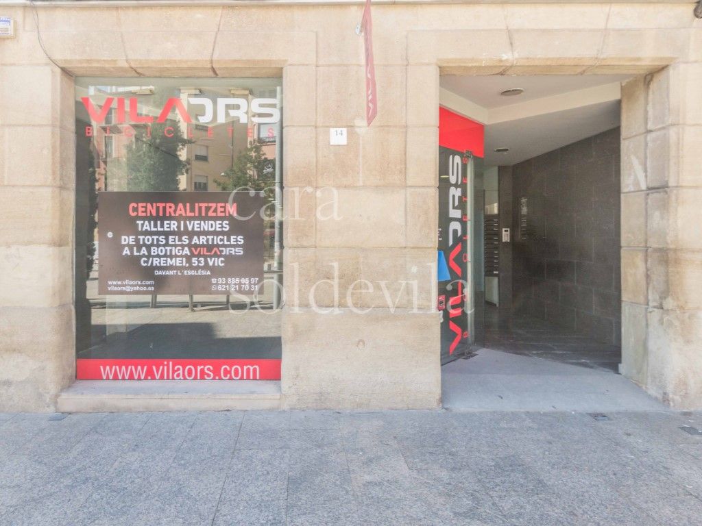 Local de lloguer a N/A, Centre
