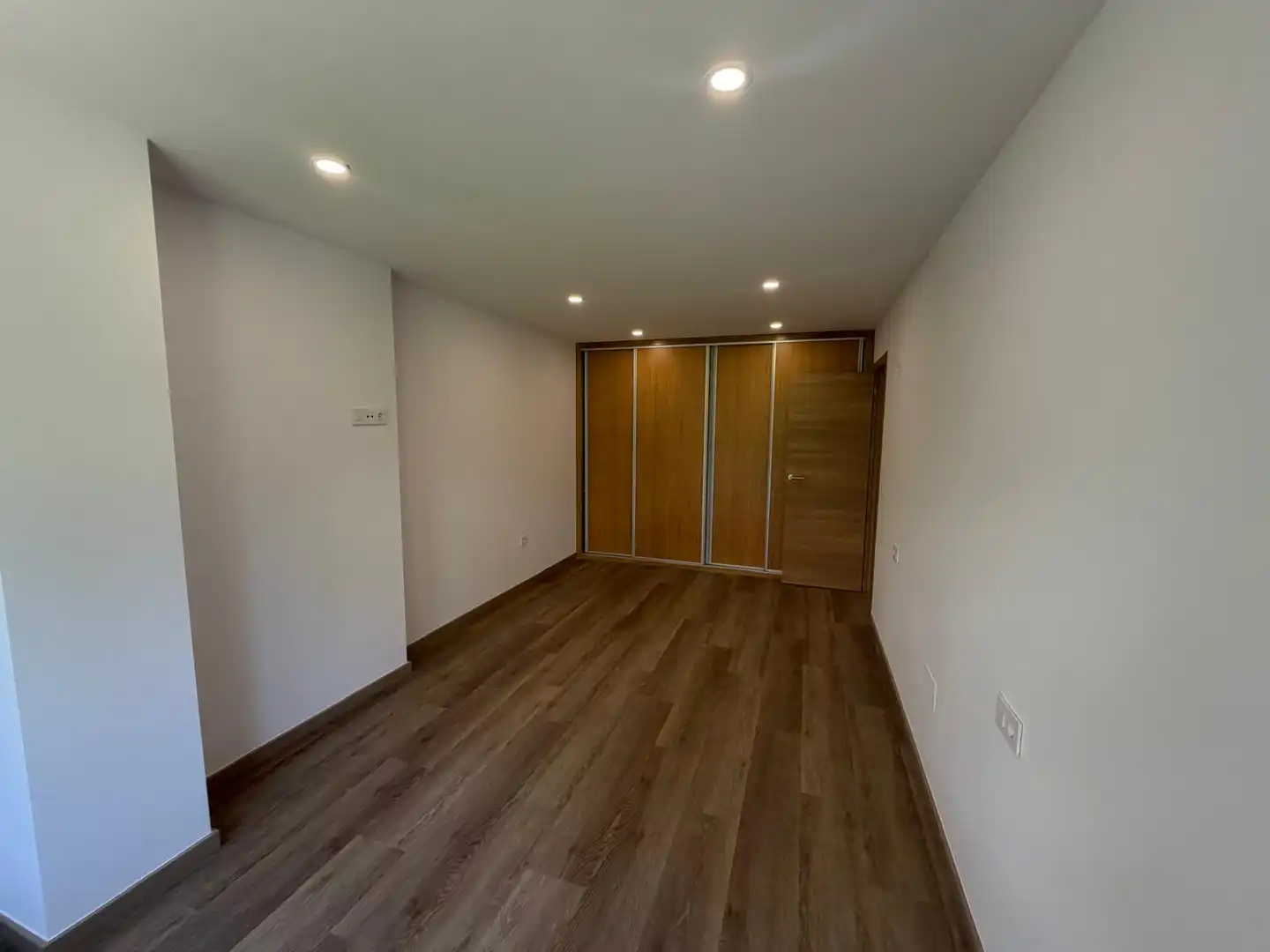 Casa o chalet de alquiler en Lugo con Calefacción, Jardín privado y Parquet