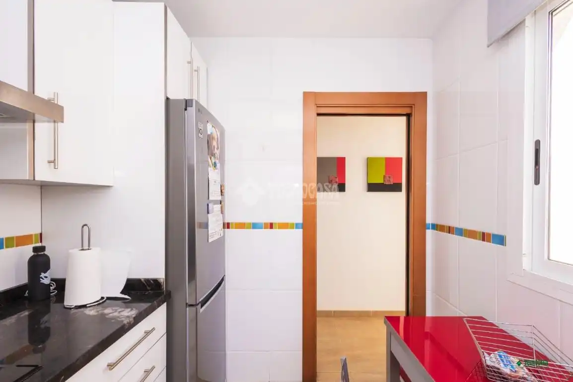 Cuina de Àtic en venda en Almería amb Aire condicionat i Terrassa