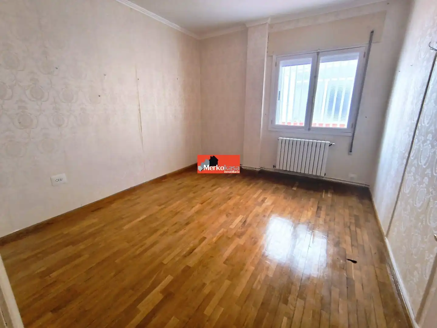 Bedroom of Flat for sale in Lugo  with Heating, Terrace and Storage room