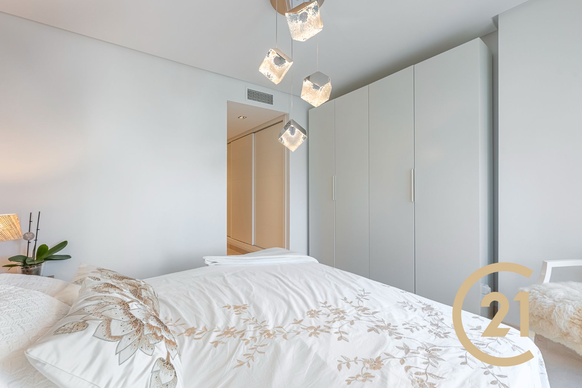 Habitación de Ático en venta en Benahavís con Aire acondicionado, Calefacción y Terraza