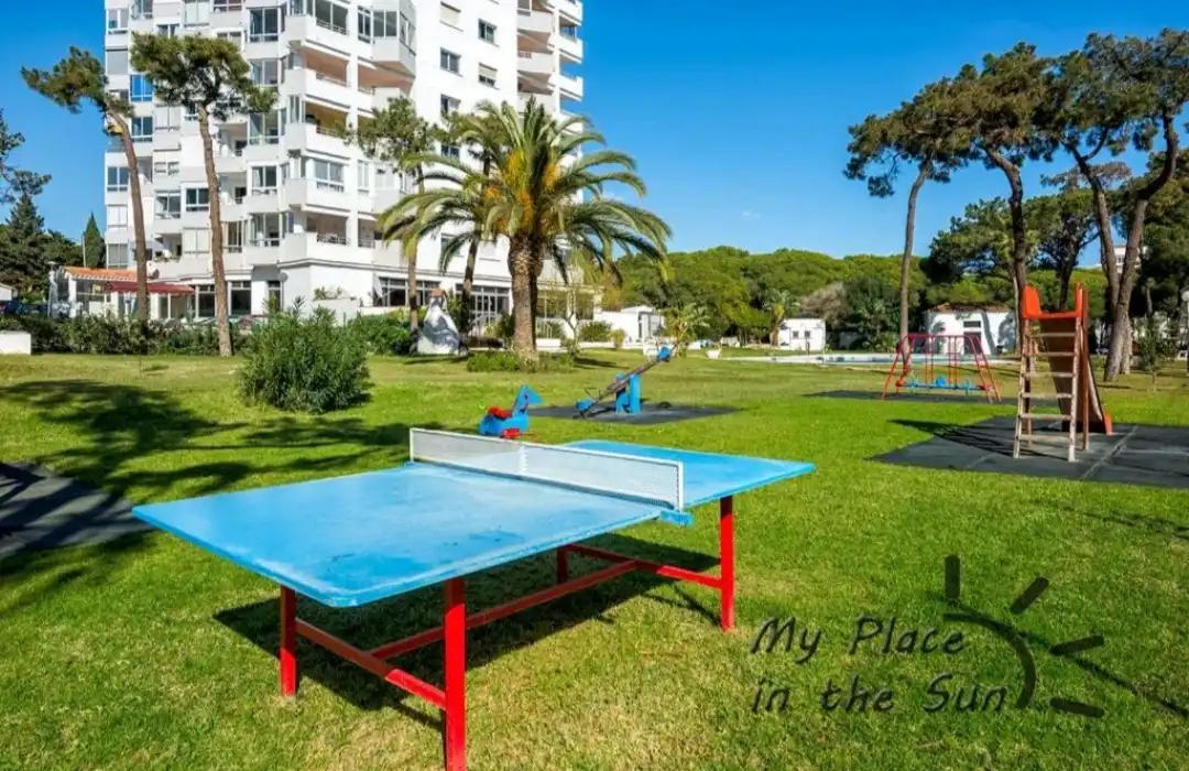 Exterior view of Flat for sale in Mijas  with Storage room, Furnished and Oven