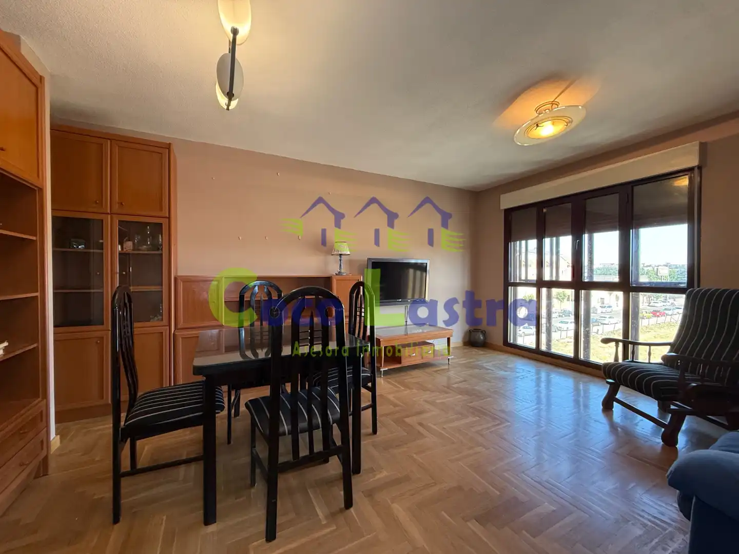 Sala de estar de Piso en venta en Santa Marta de Tormes con Calefacción y Parquet