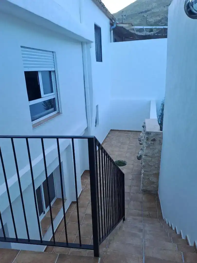 Terrassa de Casa adosada en venda en La Vall d'Ebo amb Jardí privat, Traster i Moblat