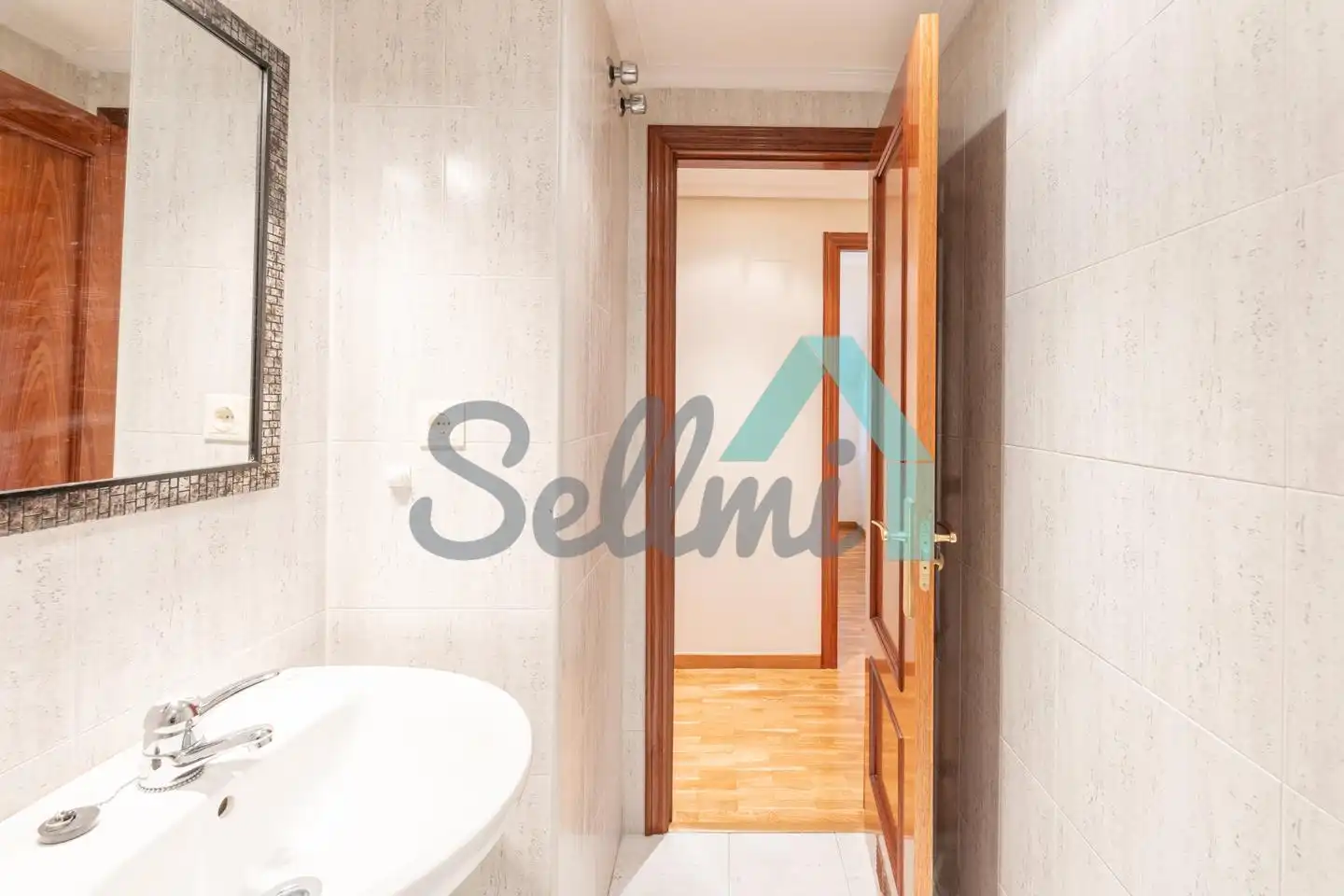 Flat for sale in Oviedo   with Heating, Parquet flooring and Storage room