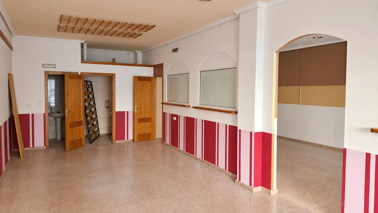 Gewerbefläche zur Miete in Crevillent, imagen 2