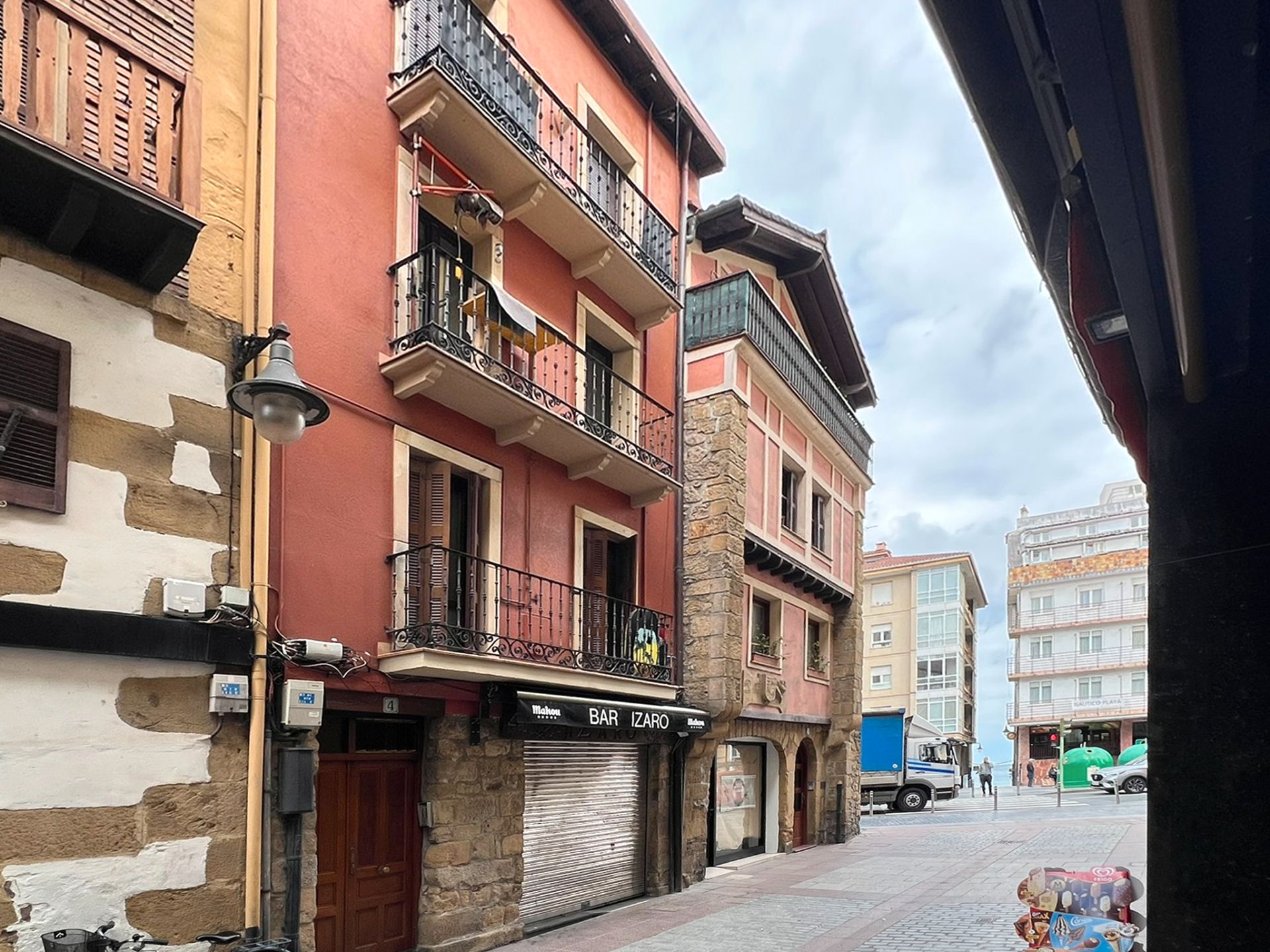Vista exterior de Pis en venda en Zarautz amb Moblat