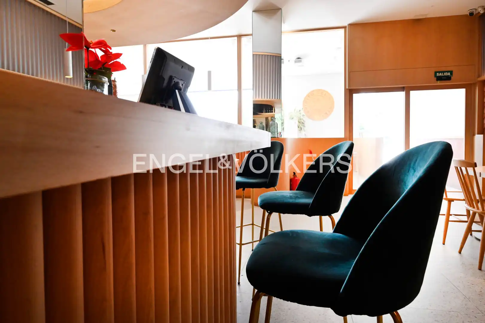 Commercial properties for sale in Santander  with Air Conditioner, Terrace and Furnished