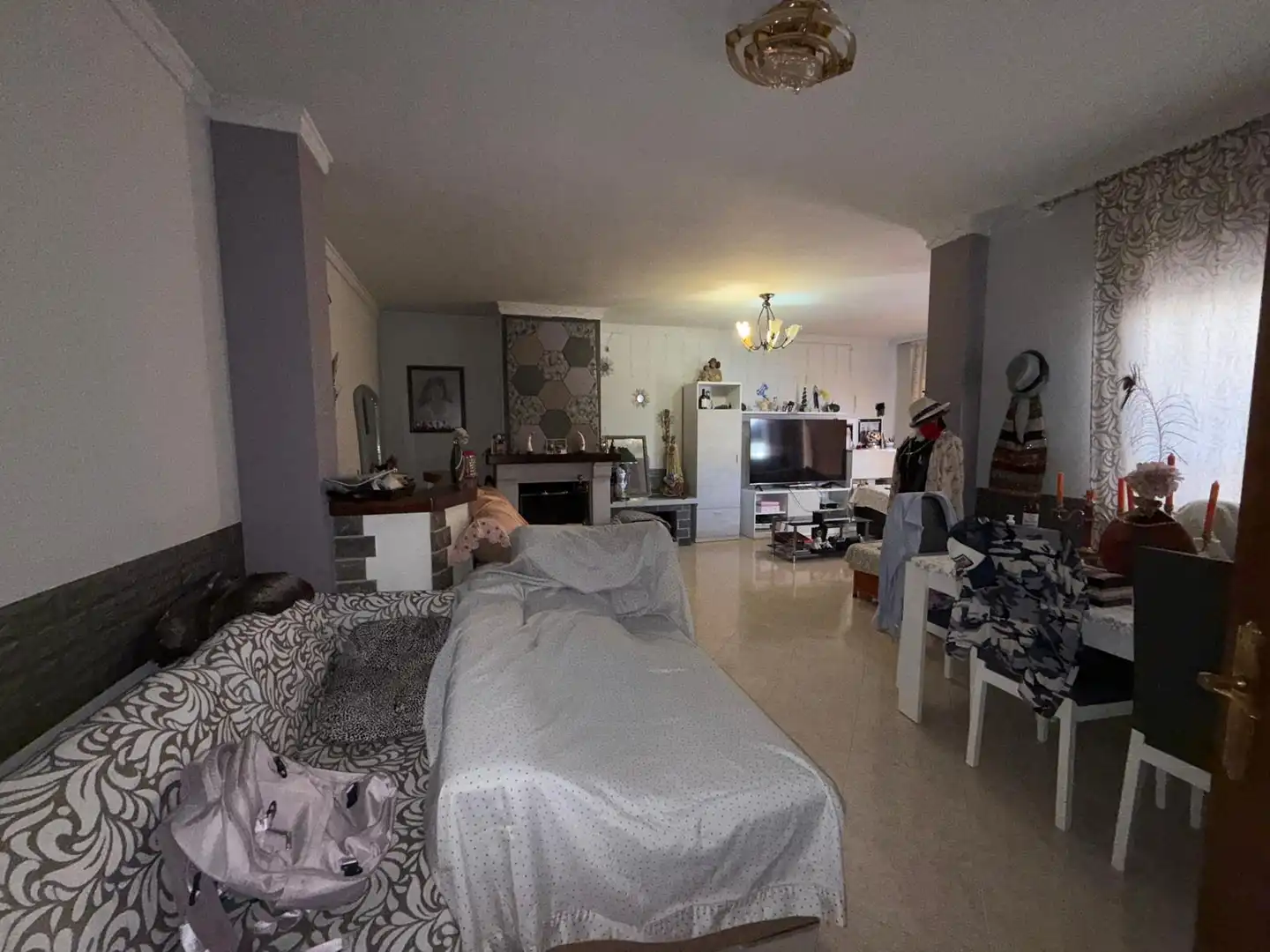 Living room of Houses for sale in Málaga  with Air Conditioner, Terrace and Furnished