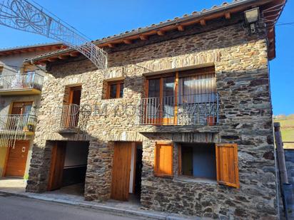 Vista exterior de Casa o xalet en venda en Molló