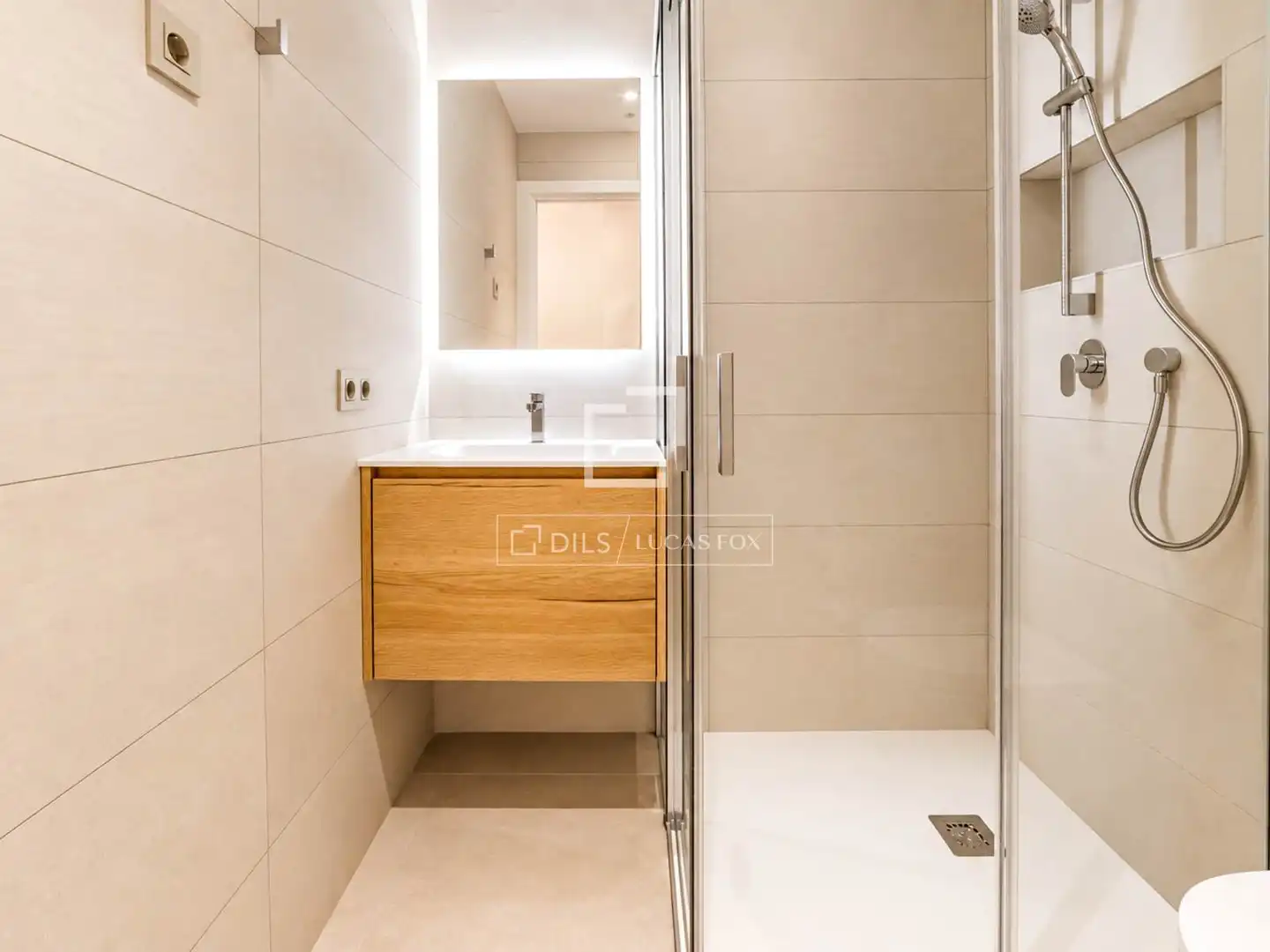 Villa con balcone in vendita a Vallpineda - Santa Bárbara, imagen 37