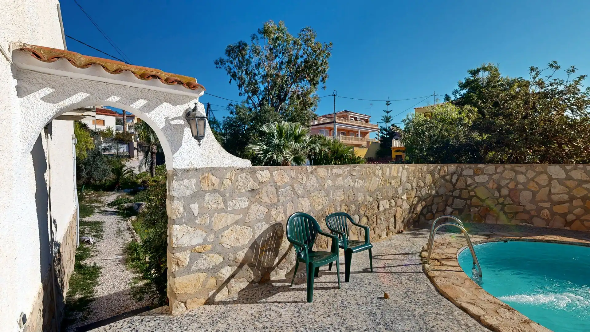 Exterior view of Houses for sale in El Campello  with Private garden, Terrace and Swimming Pool