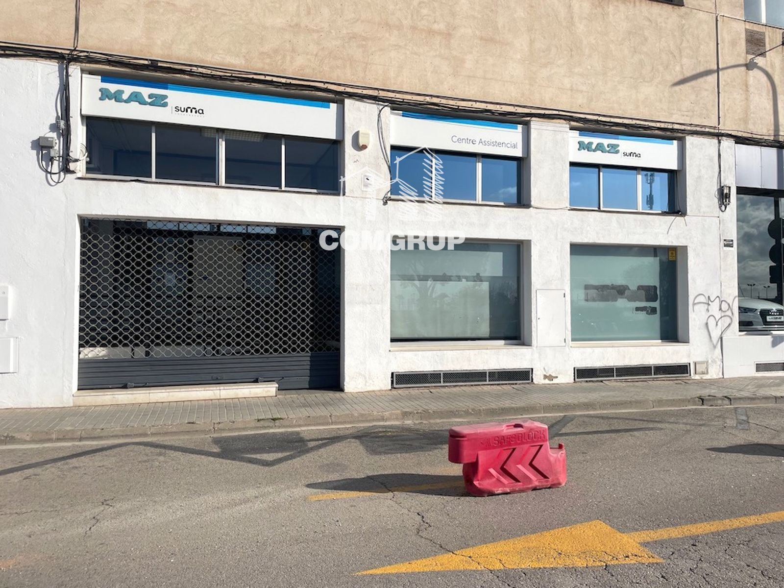 Premises to rent in Mataró  with Air Conditioner and Alarm