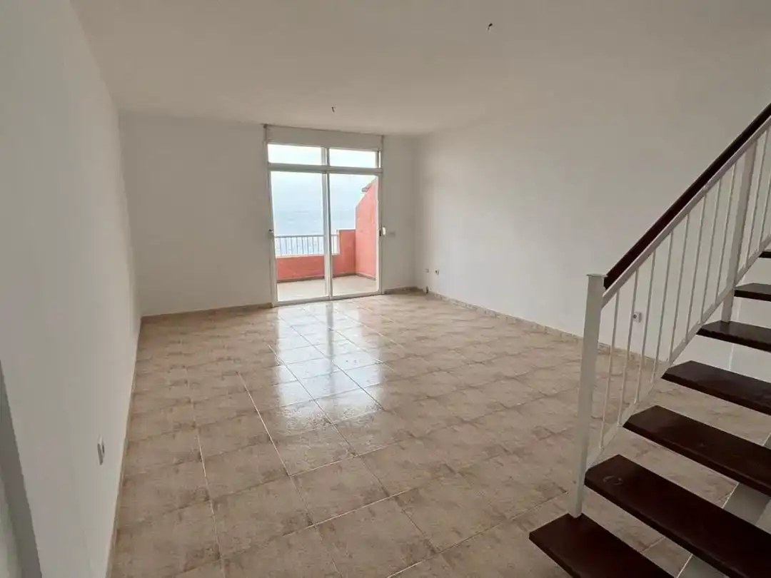 Sala de estar de Piso de alquiler en El Rosario con Piscina y Balcón