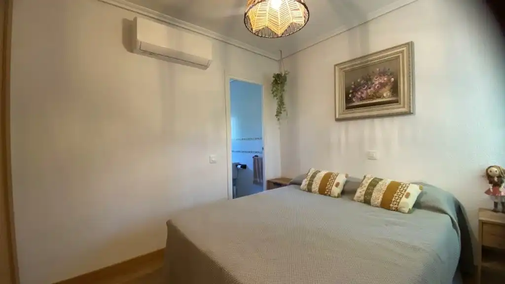 Dormitori de Casa o xalet en venda en Cadalso de los Vidrios amb Aire condicionat, Calefacció i Jardí privat