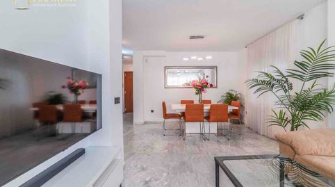 Foto 5 de Casa adosada en venta en Almargen, Centro, Bormujos