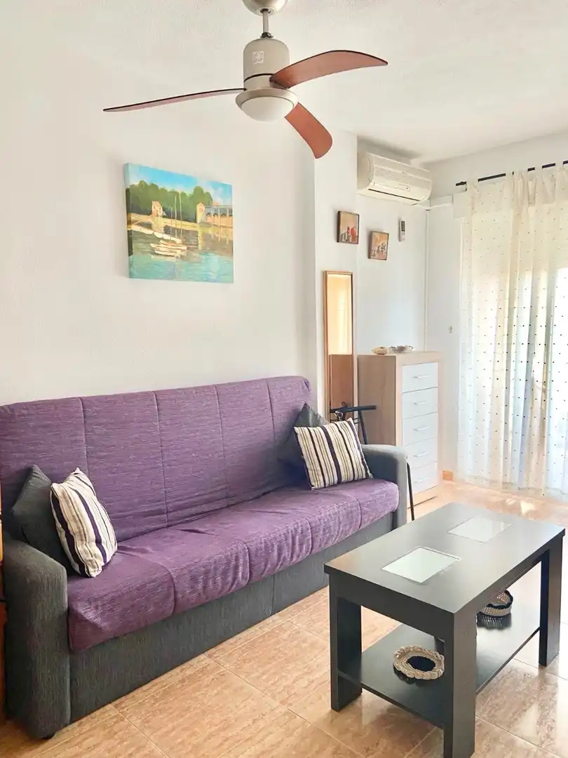 Wohnzimmer von Wohnungen zur Miete in Cartagena mit Klimaanlage, Möbliert und Waschmaschine