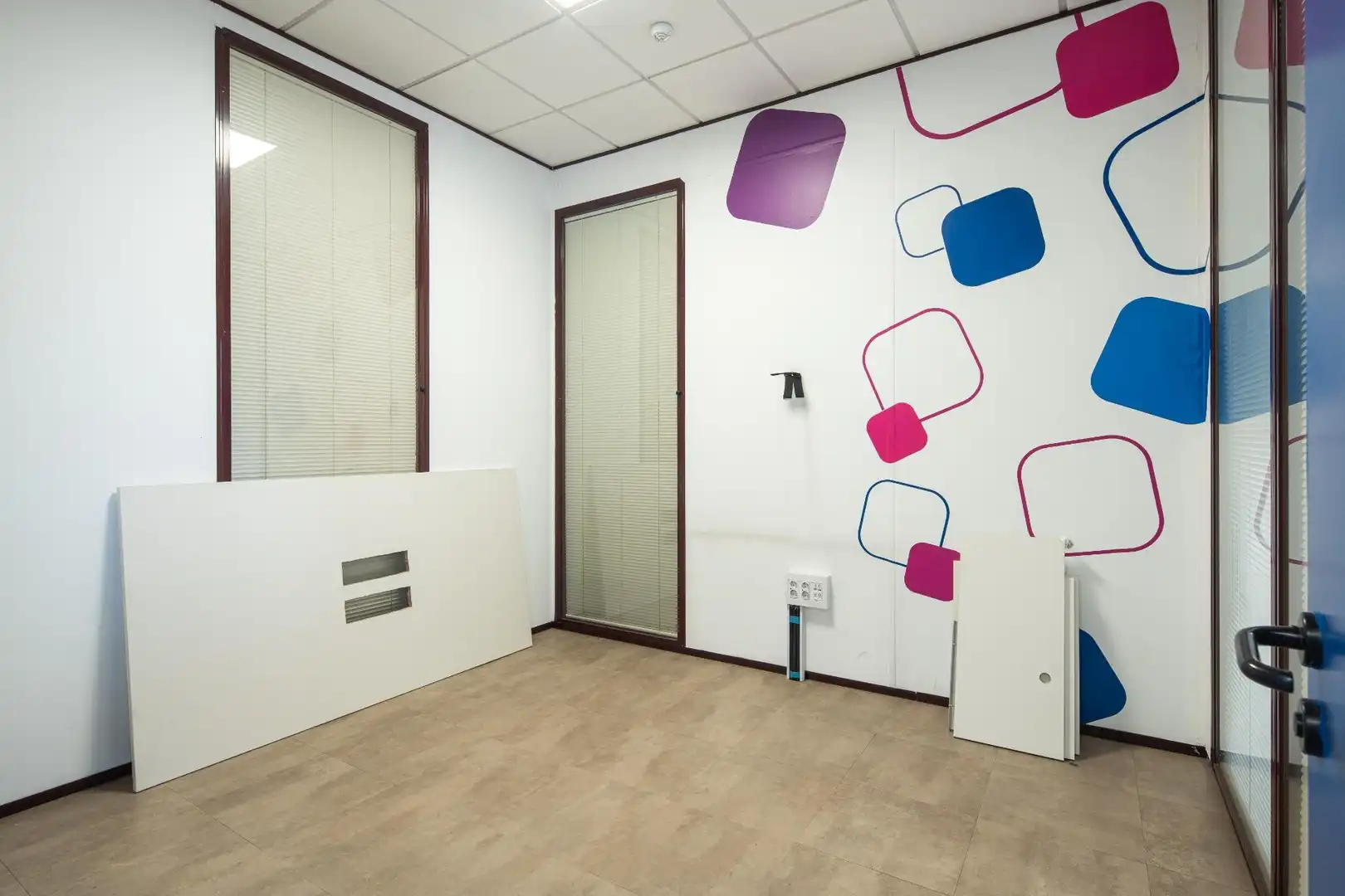 Oficina de alquiler en Campus de la Salud
