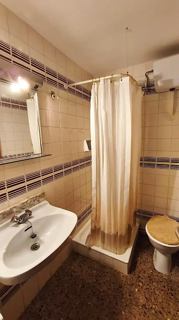 Baño de Ático en venta en Cerdanyola del Vallès con Calefacción y Balcón