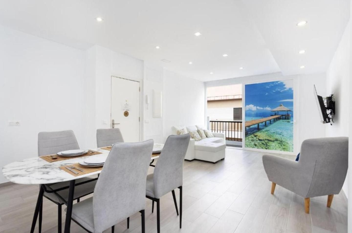 Dining room of Flat for sale in  Santa Cruz de Tenerife Capital  with Air Conditioner and Furnished