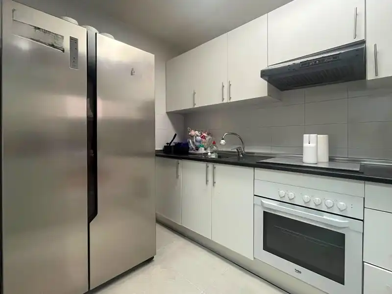 Flat with lift for sale in Calle Pintor Soriano Quiros 4, imagen 9