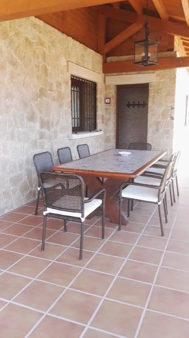 Terrassa de Casa o xalet en venda en Maello amb Moblat
