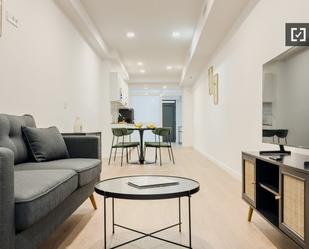 Living room of Flat to rent in  Barcelona Capital  with Air Conditioner, Heating and Furnished