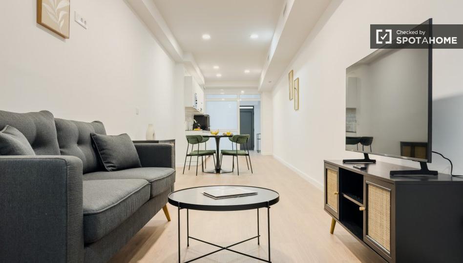 Photo 1 of Flat to rent in La Font de la Guatlla, Barcelona